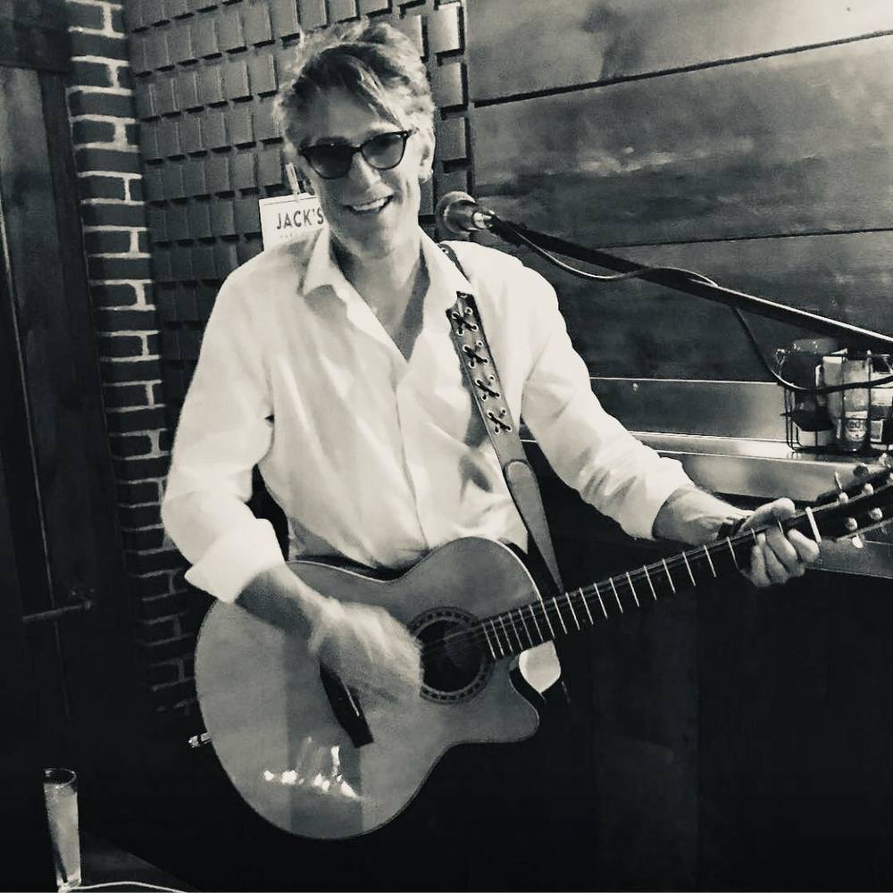 Meet your Posher, Rhyne